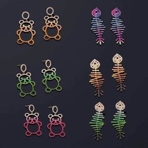 - Gradient green  fishbone Stud Earrings